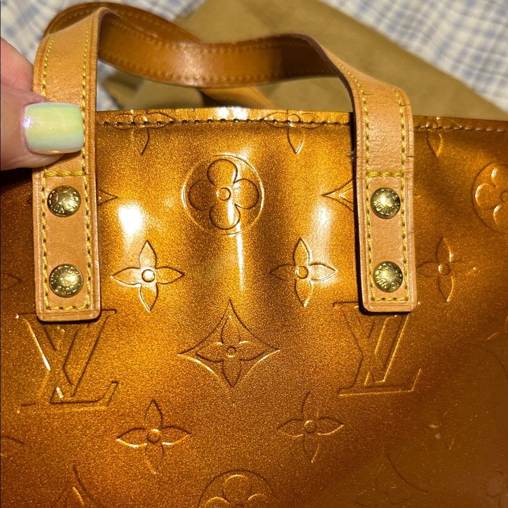 LV Monogram Vernis Reade Bronze MINI Tote Bag - Picture 8 of 16